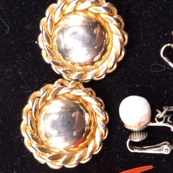 CLIP EARRINGS BUNDLE/5 - Picture 4 of 7